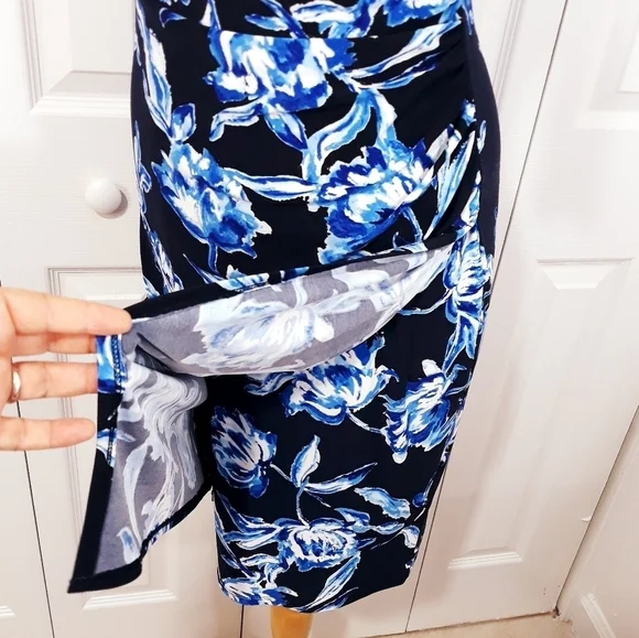 Lauren Ralph Lauren Dress Short Sleeve Floral on Navy Blue Sthetcy Size 6 - Picture 6 of 14